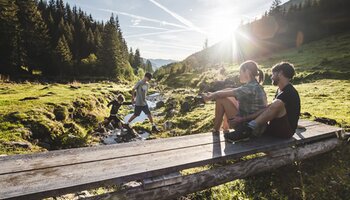 Educatieve wandelroute in het Talschluss van Saalbach Hinterglemm | © saalbach.com, Mia Knoll