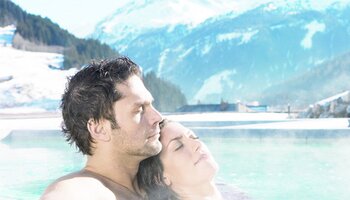 Paar in der Felsentherme Gastein | © Felsentherme Gastein