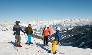 group skiing in Viehhofen | © viehhofen.at, Der Fotoigel